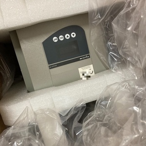 มอเตอร์ไฟฟ้ากระแสสลับสามเฟส220-240V 62A ATS48D62Q นุ่มสำหรับควบคุมอุตสาหกรรม PLC พร้อมการสื่อสาร RS485 - Product Image 1