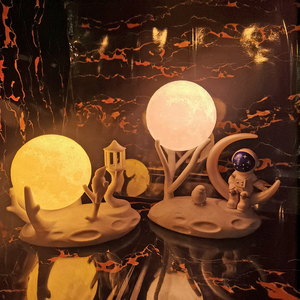 Lampada da astronauta luce notturna carina luna <span class=keywords><strong>Action</strong></span> <span class=keywords><strong>Figure</strong></span> <span class=keywords><strong>Light</strong></span> lampada da comodino ricaricabile per bambini - Product Image 2