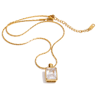 Collier pendentif carré en acier inoxydable plaqué or JINYOU 5753 avec zirconium cubique, bijoux minimalistes