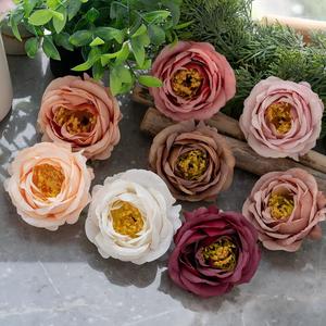ดอกกุหลาบสีโรส มูนรัสต์ ขายส่ง ดอกไม้ประดิษฐ์ ต้นไม้สีเขียวประดิษฐ์ สำหรับตกแต่งงานแต่งงาน งานฝีมือ ผู้ผลิตพวงมาลัยและพวงหรีดสำหรับงานแต่งงาน - Product Image 2