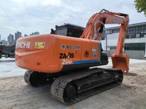 Modèle 2023, 99% neuf, excavatrice sur chenilles Hitachi 20 tonnes ZX200 CE, moteur EPA, fabrication japonaise, Zaxis 200, puissance de creusement élevée, boîte de vitesses - Product Image 3