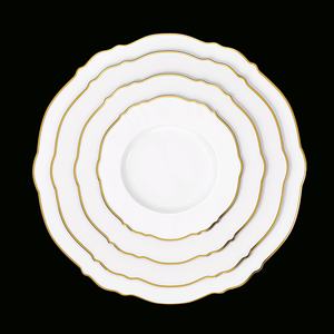 Piring pernikahan tepi bergigi putih grosir, piring makan malam daun teratai tulang cina, piring pengisi daya Renda keramik - Product Image 6