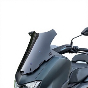 Pare-brise sport VULTUS adaptable aux Yamaha NMAX 2020-2024, petit pare-brise de rechange. - Product Image 1