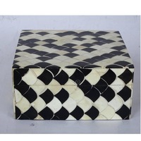 Caja Decorativa de Hueso con Incrustaciones Hecha a Mano por Exportador Indio, con Diseño Floral, Decoración de Lujo para el Hogar y Organizador de Joyas en Venta