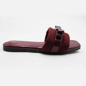 Sandales pour femmes Fournisseur Afrique de l'Ouest Fille Grosses sandales pour femmes Chaussures d'été plates pantoufles pour femmes - Product Image 3