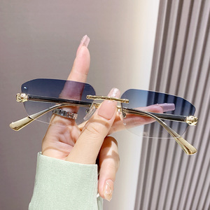 Frameless Polygonal <b>Sunglasses</b> Black Pc Lens Uv400 Unisex Retro Leopard Head Metal <b>Sunglasses</b> - Product Image 4