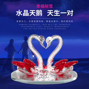 Ornement de voiture en cristal Cygne, design couple, décoration de mariage, cristal blanc transparent, style contemporain - Product Image 2