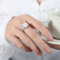Bague triangulaire en acier titane plaqué or et argent, pierre naturelle œil de tigre et quartz rose, taille femme 6-8, bijou minimaliste, cadeau
