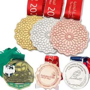 メーカー無料デザインカスタム3Dエナメル金属レーススポーツ賞メダルゴールドカーメダル