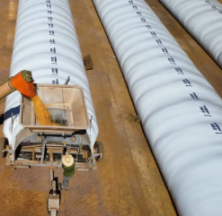 Bolsa de plástico para silo de grano con protección UV, duración de 12 <span class=keywords><strong>meses</strong></span>, tamaños de 9 y 10 pies para almacenamiento de ensilaje y alimento. - Product Image 3