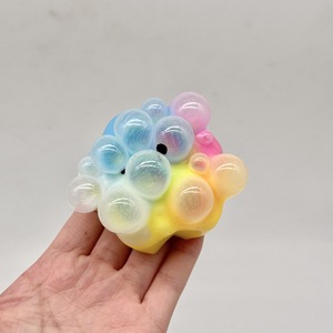 Giocattolo Antistress a Bolle da Schiacciare Fatto in Casa con Lento Ritorno a Forma Originale - Product Image 4