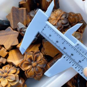 Fleur de <span class=keywords><strong>rose</strong></span> en <span class=keywords><strong>pierre</strong></span> naturelle œil de tigre, cristal de guérison, artisanat en <span class=keywords><strong>quartz</strong></span> pour la décoration, vente en gros - Product Image 6