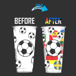 कस्टम फुटबॉल प्रशंसक ज़ोन उपहार 2026 फुटबॉल कप 24 औंस पीपी तापमान पुनः प्रयोज्य ठंडे प्लास्टिक रंग का कप ढक्कन और पुआल के साथ - Product Image 1