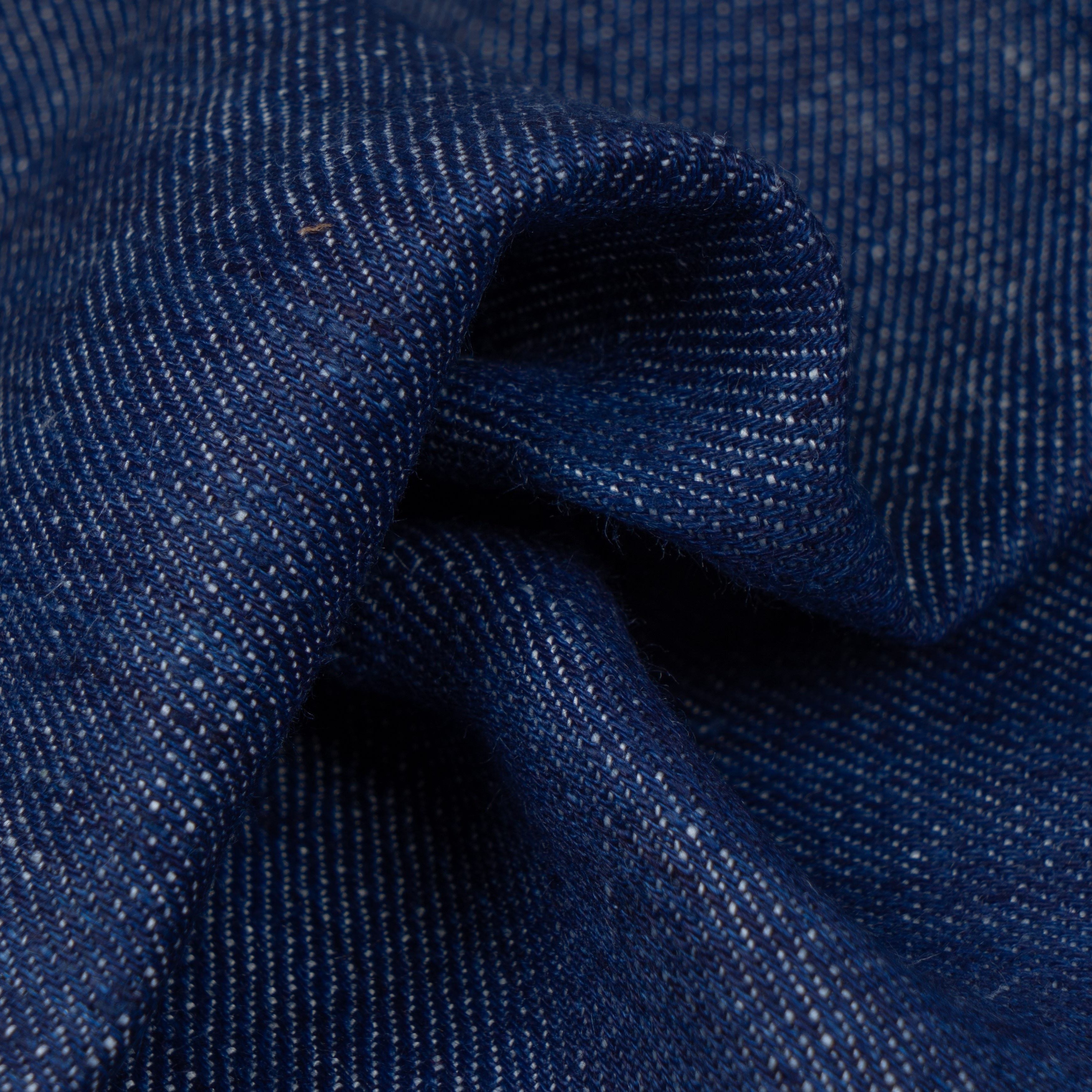 Bleu foncé