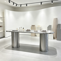 Table de présentation en acier inoxydable de style industriel pour magasin de vêtements, présentoir îlot, table cascade pour marchandises de vente au détail, vêtements et bijoux
