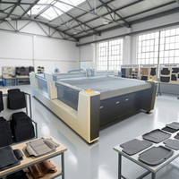 Machine de découpe de tapis de voiture EVA, découpeuse à couteau oscillant CNC pour l'intérieur automobile, cuir, mousse avec alimentation automatique