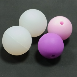 Palla in Silicone di Alta Qualità ed Elasticità per Cani e Gatti, Resistente ai Morsi, Sicura e Non Tossica, Perforata per <span class=keywords><strong>il</strong></span> Divertimento degli Animali Domestici - Product Image 4