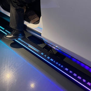 Estribos Eléctricos con Iluminación LED de Colores para Land Rover <span class=keywords><strong>Discovery</strong></span> <span class=keywords><strong>Sport</strong></span> <span class=keywords><strong>2022</strong></span>+ - Product Image 2