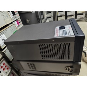Alimentation Agilent/Keysight E36312A, triple sortie, 6 V, 5 A - Product Image 3