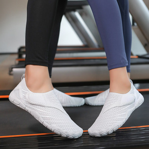 <span class=keywords><strong>Chaussures</strong></span> aquatiques antidérapantes à cinq <span class=keywords><strong>doigts</strong></span>, séchage rapide, respirantes, pour usage extérieur estival, confortables en EVA pour le printemps et l'automne - Product Image 3