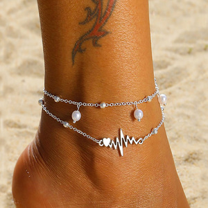 Tobillera de Plata con Perlas de Doble Capa Estilo Bohemio para Mujer, Diseño de Corazón ECG, Ideal para Vacaciones en la Playa - Product Image 1