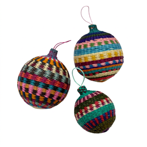 Super soldes! Ensemble de boules de Noël suspendues en jonc de mer écologiques Art Déco, fabricant vietnamien, décoration multifonctionnelle pour la maison - Product Image 1
