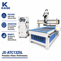 Routeur CNC robuste KAISE KS-ATC1325L avec ATC linéaire, déplacement 3200x2100x1600mm, broche 6kW, précision de positionnement 0,03mm pour les grandes pièces