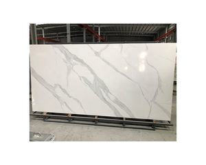 แผ่นควอตซ์สีขาวสไตล์อิตาลีสำหรับเคาน์เตอร์ครัวโต๊ะเครื่องแป้งกระเบื้องควอทซ์สีขาวขนาด3200x1600x20มม. - Product Image 1