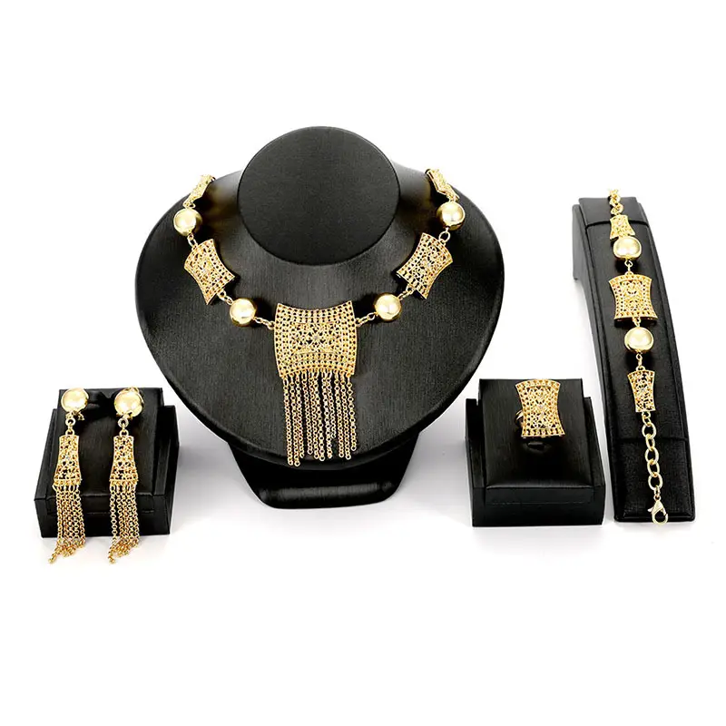 4 Pcs/set Hollow Rumbai Perhiasan Set Wanita India Afrika Kalung Harga Yang Menakjubkan Pernikahan Perhiasan untuk Pengantin Dubai Gold Hadiah