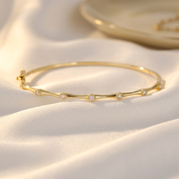 Bracelet jonc tendance en or massif 18 carats, 7 carats, taille brillant, couleurs mélangées, fait main, véritable or naturel, exporté par un fabricant grossiste de Hong Kong