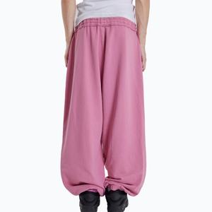 Pantalones de chándal personalizados de 500 g/m² 100% algodón, holgados, de felpa francesa, con dobladillo sin rematar y efecto apilado para hombre - Product Image 3