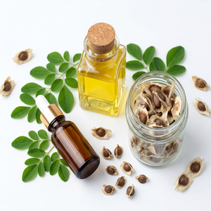 Huile de Moringa indienne obtenue par pressage à froid des graines de Moringa Oleifera - Product Image 1