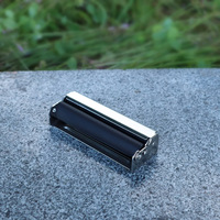 Vente en gros 70/78/110mm Machine à rouler 1 1/4 Taille Machine à rouler les cigarettes Accessoires à rouler le tabac Logo personnalisé