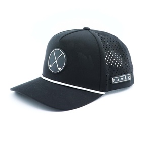 Gorra deportiva transpirable e impermeable de malla tipo trucker, de poliéster con perforaciones cortadas a láser, para golf, modelo The Other Cap - Product Image 1
