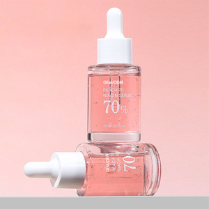 OEM Pêche 70% Niacinamide Sérum 30ml Blanchiment Visage Essence Solution Beauté Brillance Peau Terne Améliorer La Peau Sérum Visage - Product Image 1