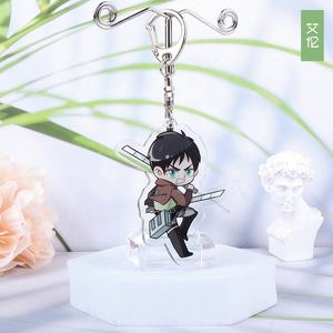 Portachiavi in Acrilico a Doppio Strato con Design Cartoon di Attack on Titan, Artigianato in Plastica, Vendita all'Ingrosso - Product Image 3