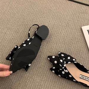 OEM/ODM French Thick Heel Bow <strong>Closed</strong> <strong>Toe</strong> <strong>Sandals</strong> Elegant Pointed Fashion <strong>Women's</strong> Shoes - Product Image 2