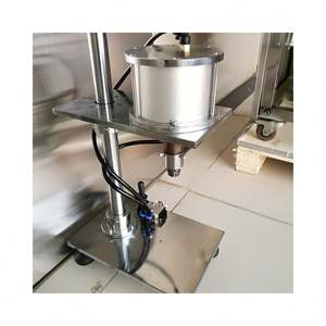 Máquina semiautomática de acero inoxidable para llenado de aerosoles en cilindros de oxígeno y extracción de válvulas, máquina de extracción de latas de aluminio y hojalata para pulverización - Product Image 2