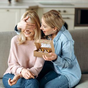 Boîtes à biscuits avec fenêtre, ouverture automatique, boîtes brunes pour pâtisseries, beignets, bonbons, pâtisseries, cupcakes, biscuits, fraises au chocolat - Product Image 6