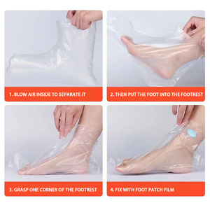 Máscara de manos desechable al por mayor y cubierta de máscara de pie con pegatinas fijas Material PE DIY pies SPA cubierta cuidado de manos guantes talla única - Product Image 4