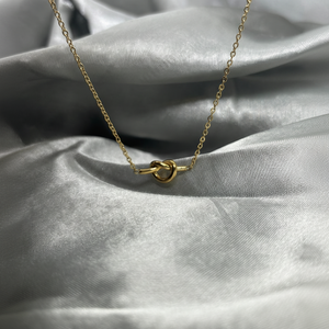 Pendentif cœur plaqué or 18 carats fabriqué avec un symbole brillant d'amour et d'élégance de qualité supérieure, parfait pour un usage quotidien et des occasions spéciales - Product Image 1