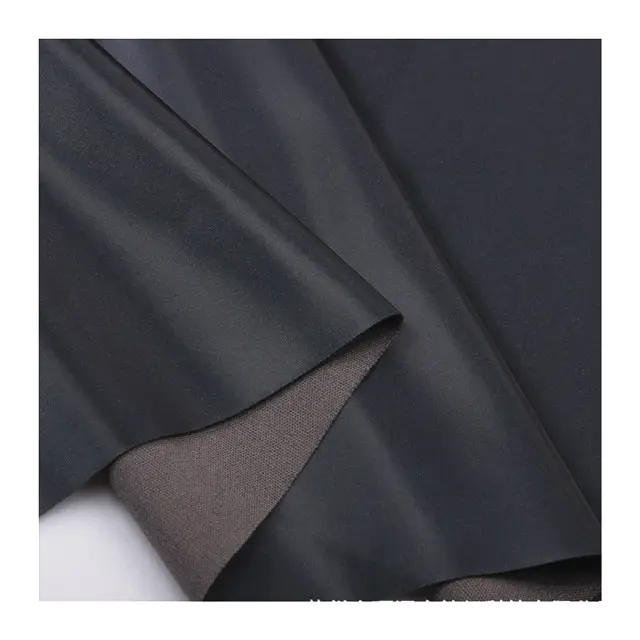 Đạt Grs đen PU tráng với tái chế vải dệt kim cho áo mưa áo mưa outwear