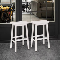 Tabourets de bar en bois à hauteur de comptoir élégants de qualité supérieure pour les repas.