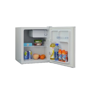 1.5 Cu. (Cuartos de galón) Mini Refrigerador de Una Puerta con Encimera Blanca para DSF-45D6, Color Blanco - Product Image 1
