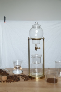 Bộ Lọc Cà Phê Đá Nhỏ Giọt Thủy Tinh Với Khung Kim Loại Màu Vàng Máy Pha Cà Phê - Product Image 4