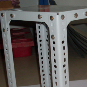 Delida Angle Steel Column For Supermarkets Express Delivery Warehouses Storage Racks Adjustable Height High Load Capacity - Product Image 2
