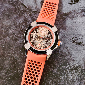 Orologio da Uomo Tourbillon Czech CR7 con Quadrante Grande, Movimento al Quarzo, Cassa in Lega, Cinturino in Silicone, Vetro in Cristallo, Lancette, Stile Business e Moda - Product Image 6