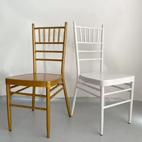 Chaises Kiavari dorées empilables à bas prix pour les mariages, les banquets, les événements et les réceptions d'hôtel