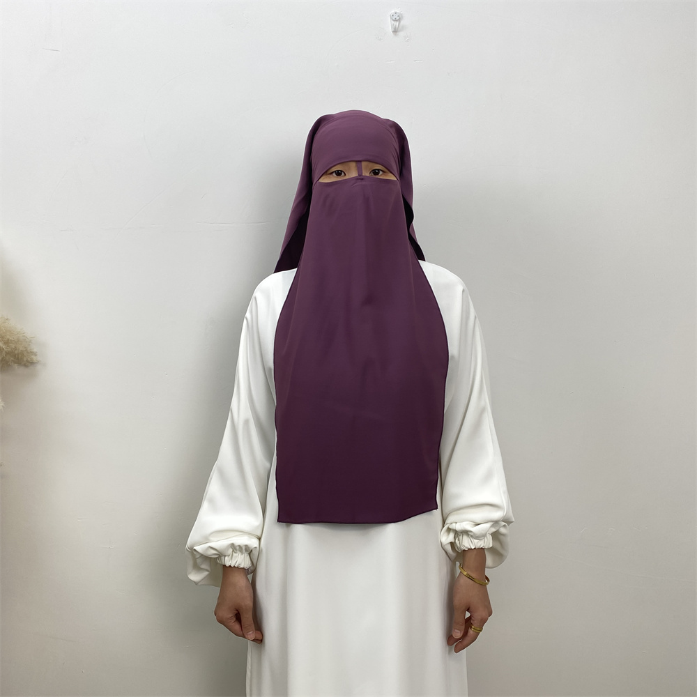 Morado oscuro