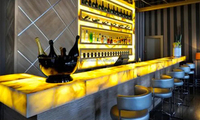 Table de bars personnalisée de luxe en Europe comptoir de bar en pierre pour cocktail whisky comptoir de bar pour boîte de nuit comptoir de caisse lumière led le bar